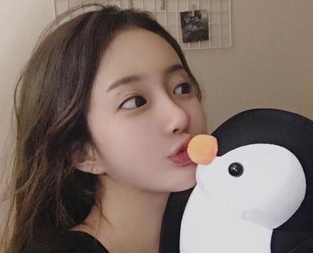 九大<a data-cke-saved-href=http://www.zhsce.com href=http://www.zhsce.com target=_blank class=infotextkey>聊天套路</a>教你如何与女生聊天第2张